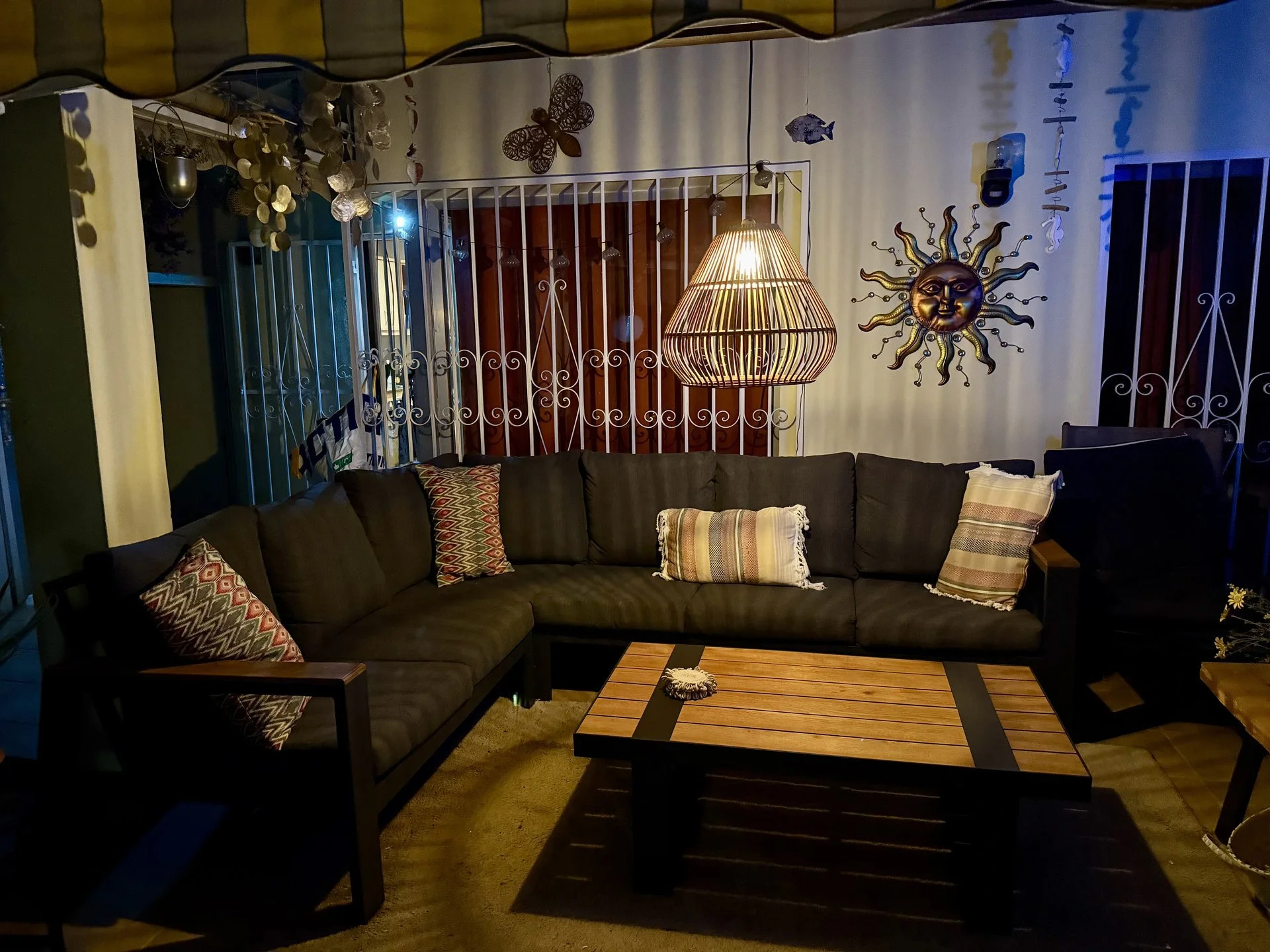 Buitenzithoek in de avond