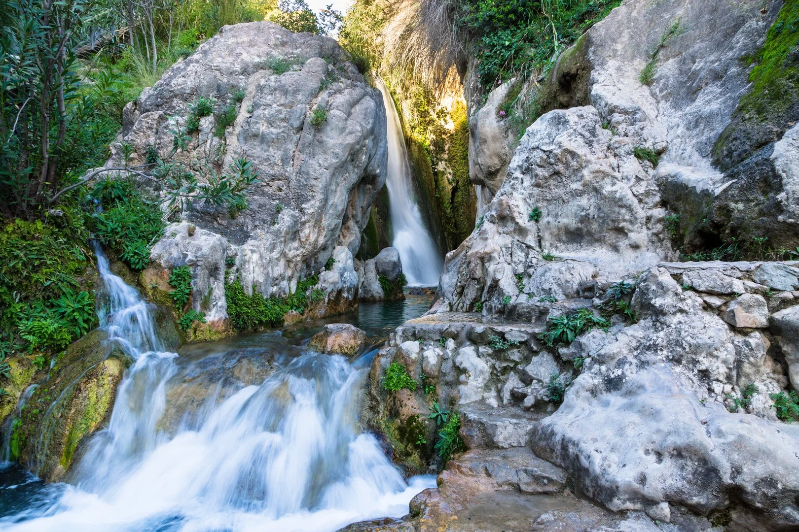Natuurlijke watervallen van Fuentes del Algar